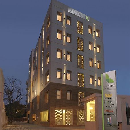 Quality Inn Gurgaon Exteriör bild