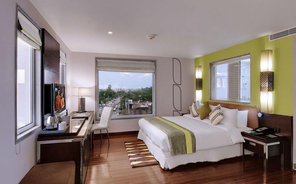 Quality Inn Gurgaon Exteriör bild