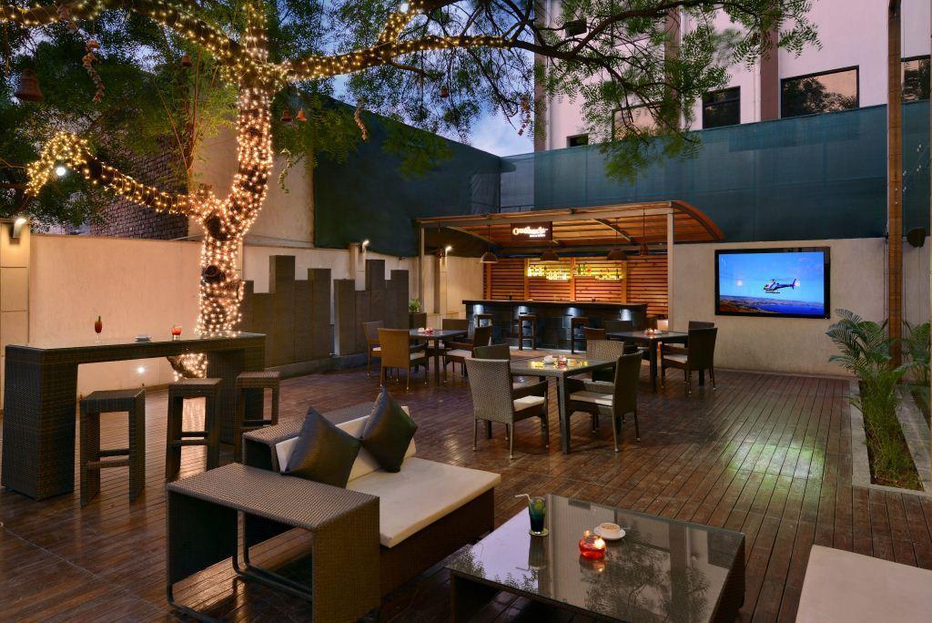 Quality Inn Gurgaon Exteriör bild