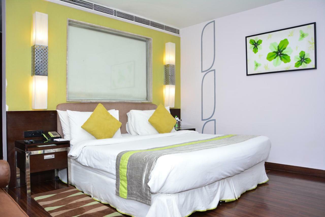 Quality Inn Gurgaon Exteriör bild